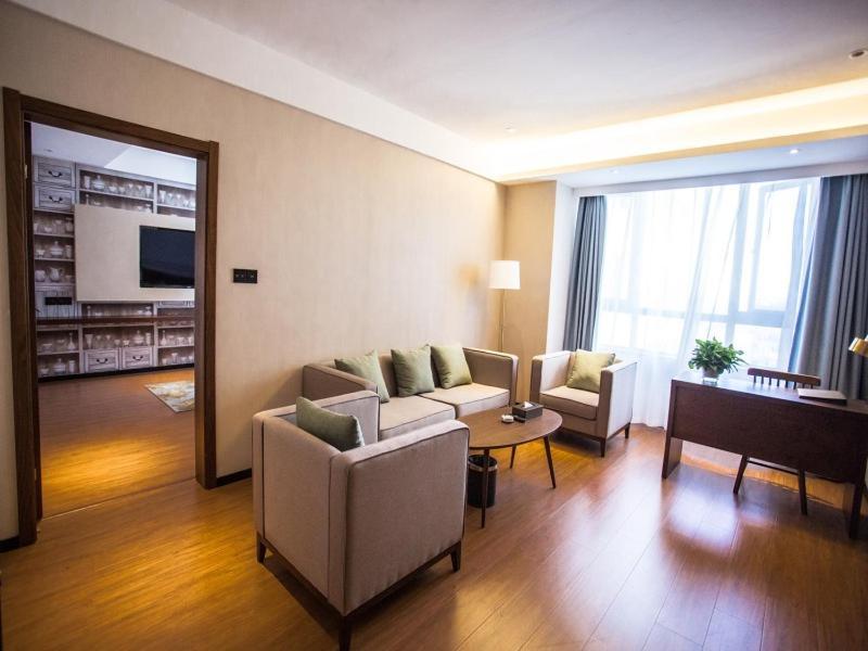 Gemei Hotel Luoyang Longmen High-Speed Railway Station エクステリア 写真